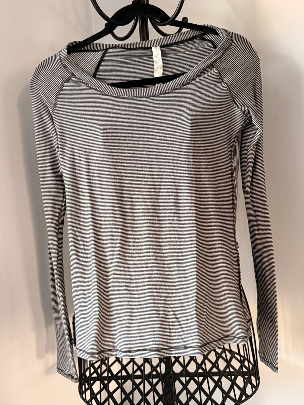 Lululemon Striped Long Sleeve Top | Black & White | Size 4